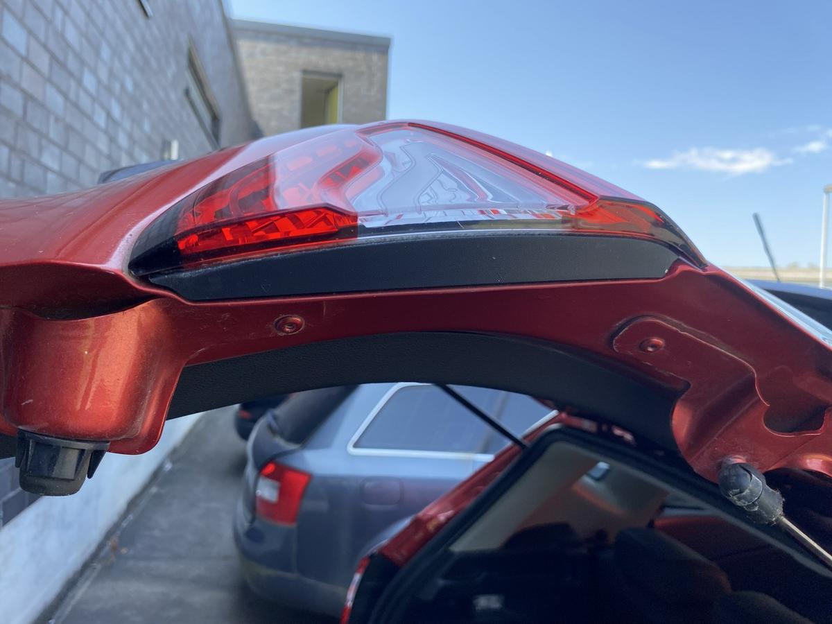 Renault Captur 1 original R&uuml;cklicht R&uuml;ckleuchte Schlussleuchte innen rechts Bj.2017